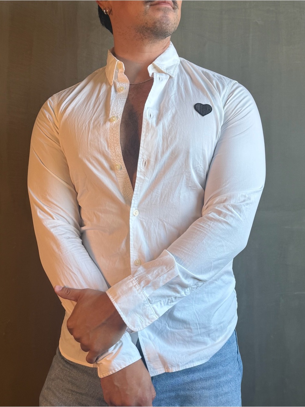 AllSaints Men’s White Slim Fit Button Down Shirt Embroidered Heart Size S